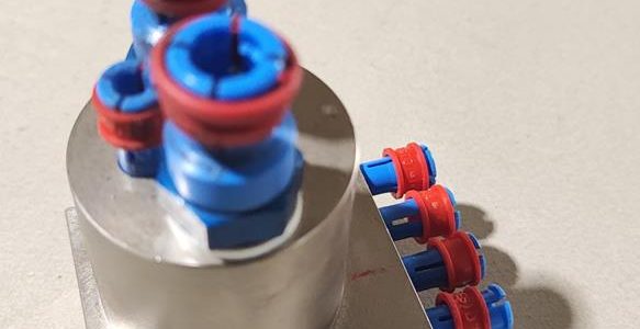 PNEUMATIC DISTRIBUTOR